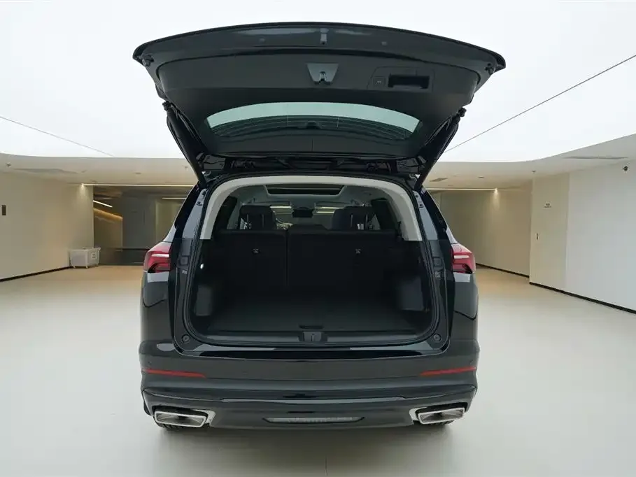 Buick Envision Plus — фото 2