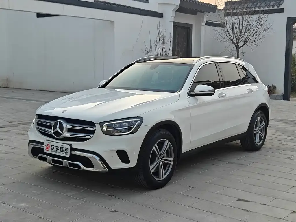 Mercedes-Benz GLC — фото 1