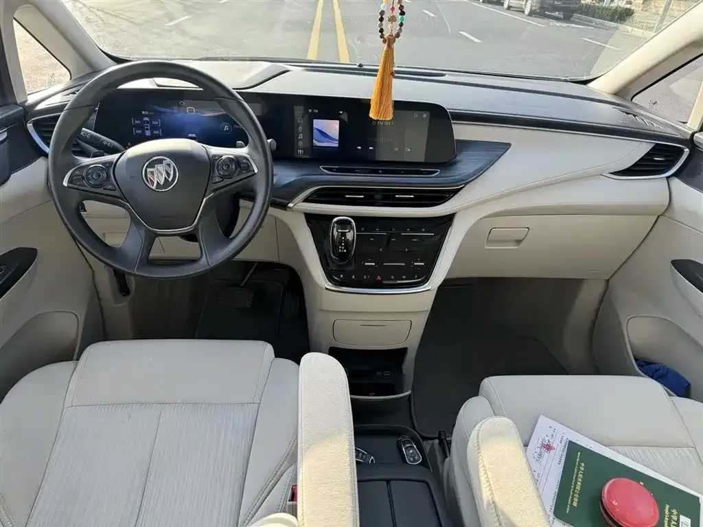 Buick GL8 2023 из CN, фото 4