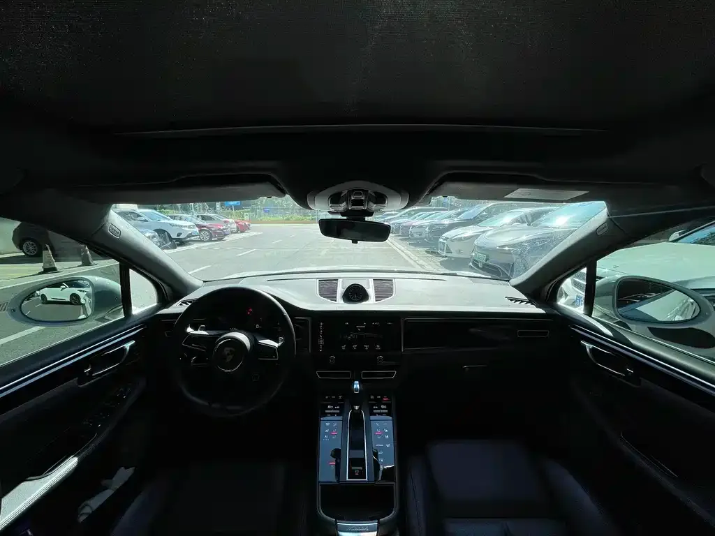 Porsche Macan 2023 из CN, фото 9