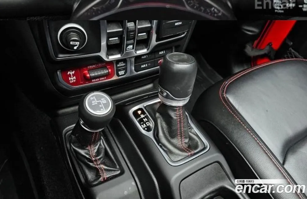 Jeep Wrangler 2021 из KR, фото 7