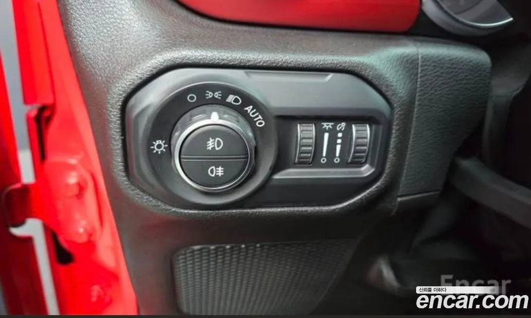 Jeep Wrangler 2021 из KR, фото 4