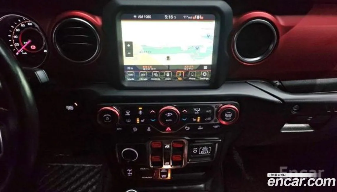 Jeep Wrangler 2021 из KR, фото 6