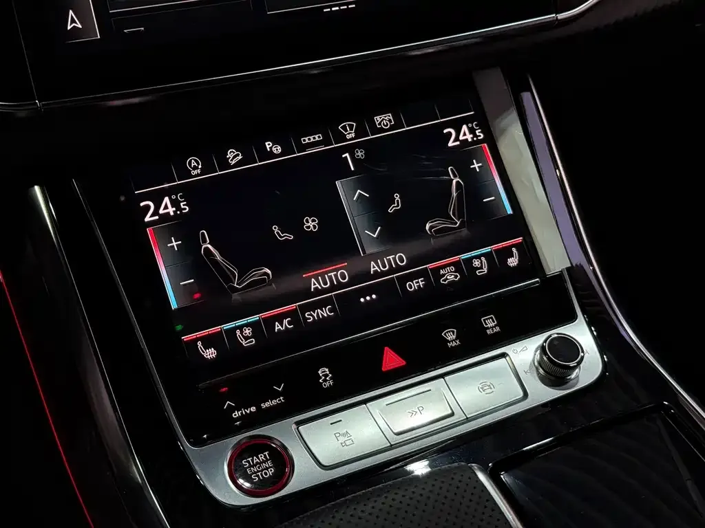 Audi RS Q8 2024 из CN, фото 5