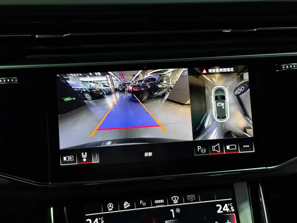 Audi RS Q8 2024 из CN, фото 3