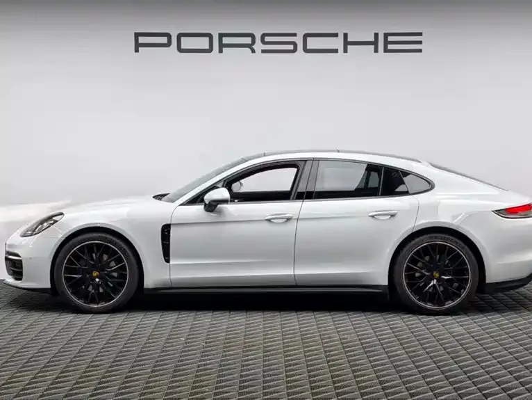 Porsche Panamera — фото 9