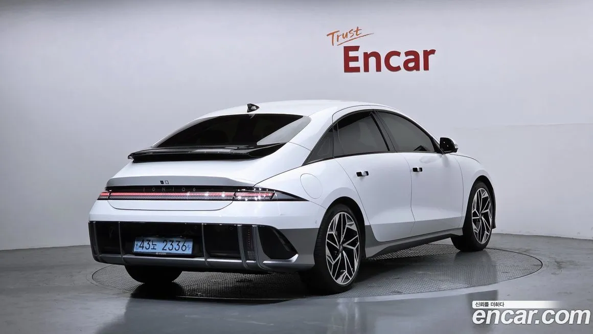Hyundai Ioniq6 — фото 3