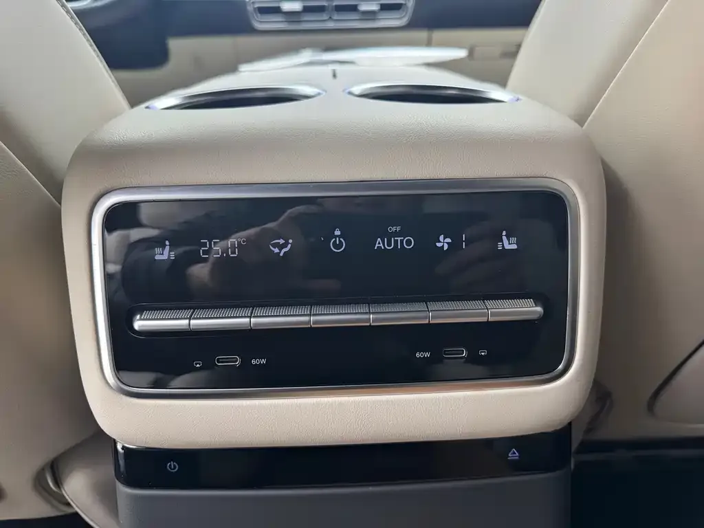 Li Auto L9 2023 из CN, фото 9