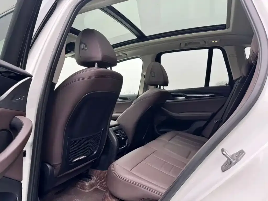 BMW X3 2021 из CN, фото 4