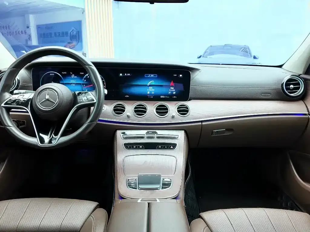 Mercedes-Benz E-Class 2022 из CN, фото 2