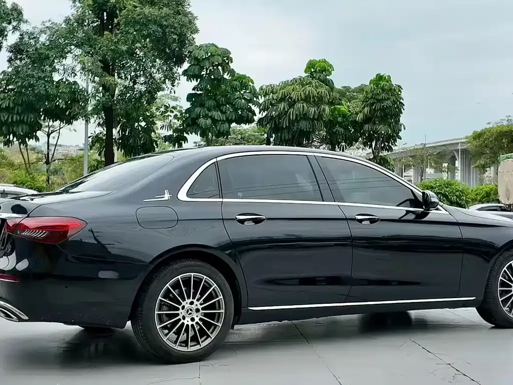 Mercedes-Benz E-Class 2022 из CN, фото 8