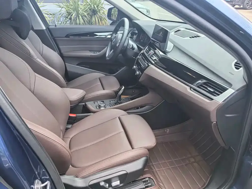 BMW X1 2023 из CN, фото 5
