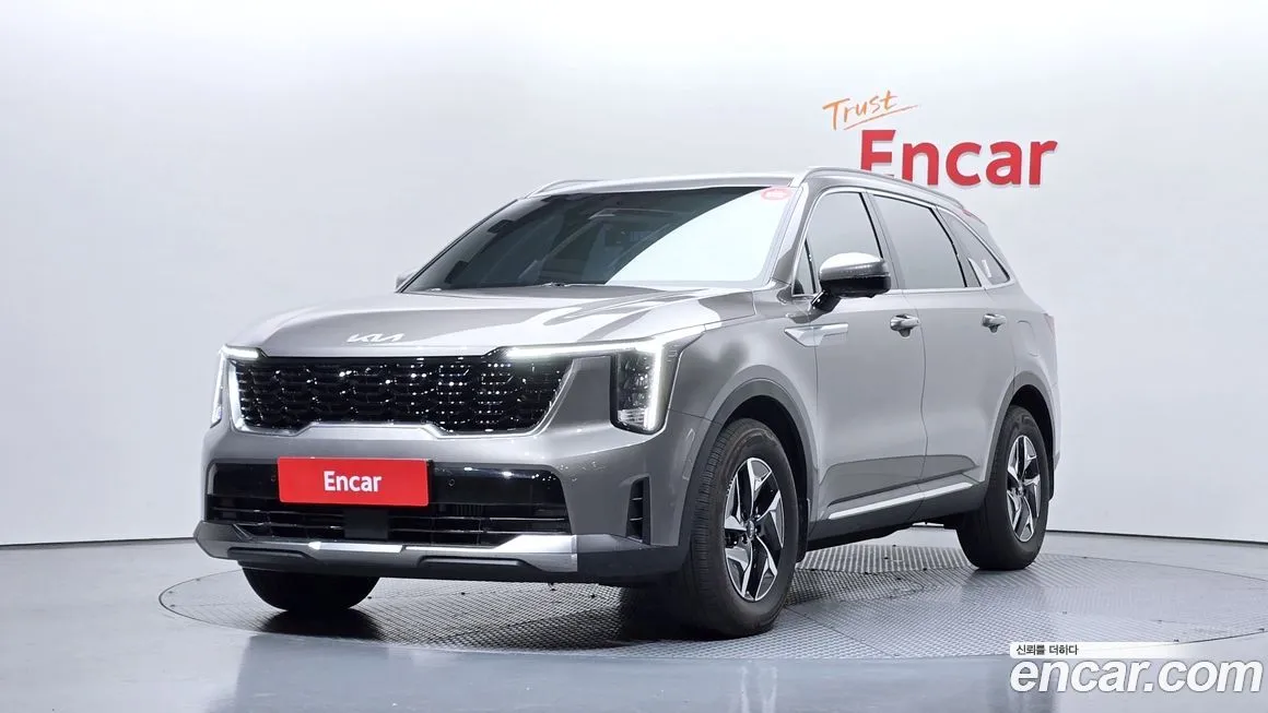 Kia Sorento — фото 1