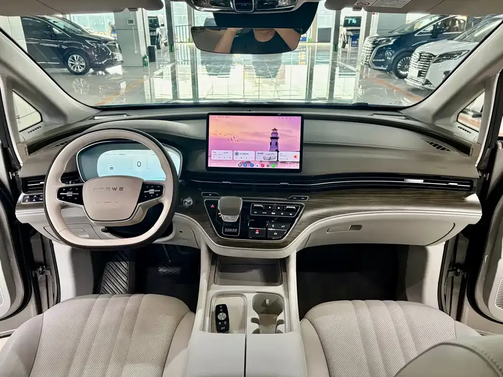 Roewe iMAX8 New Energy 2024 из CN, фото 3