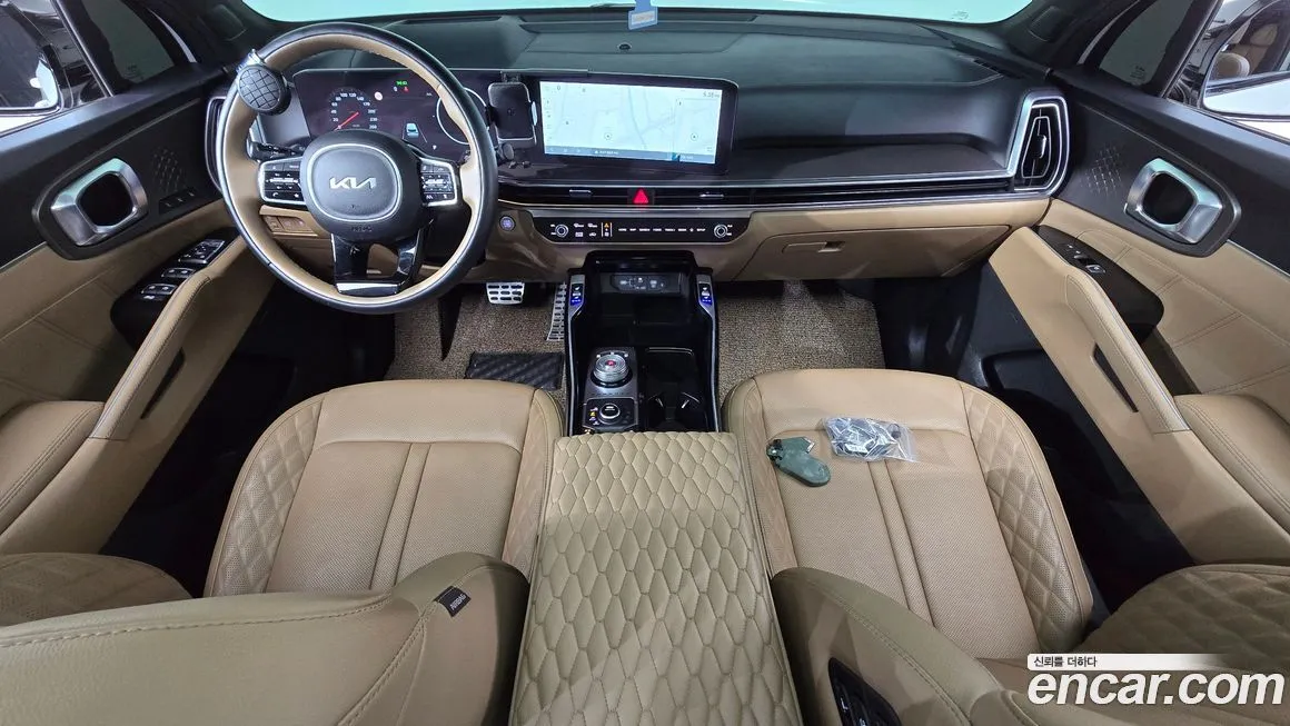 Kia Sorento — фото 7