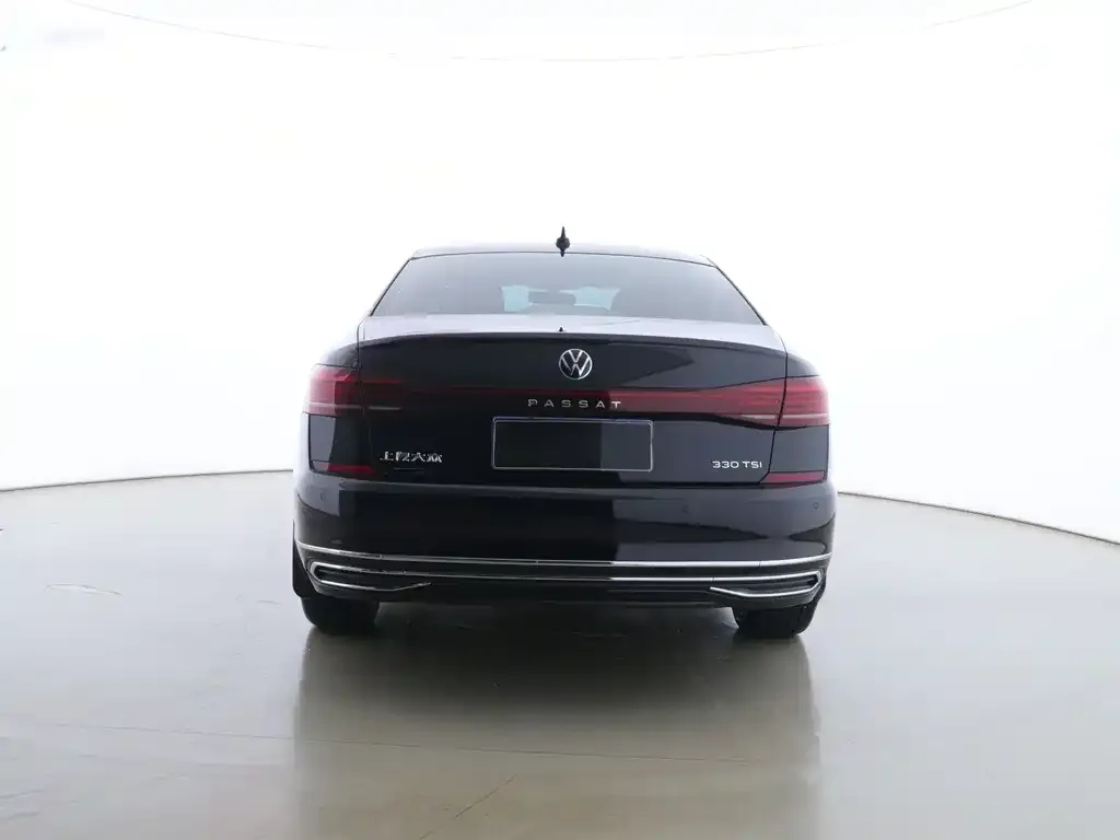 Volkswagen Passat — фото 6