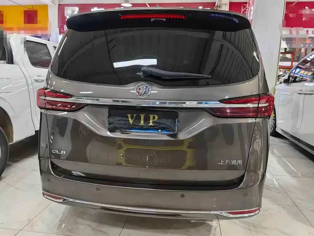 Buick GL8 2024 из CN, фото 3