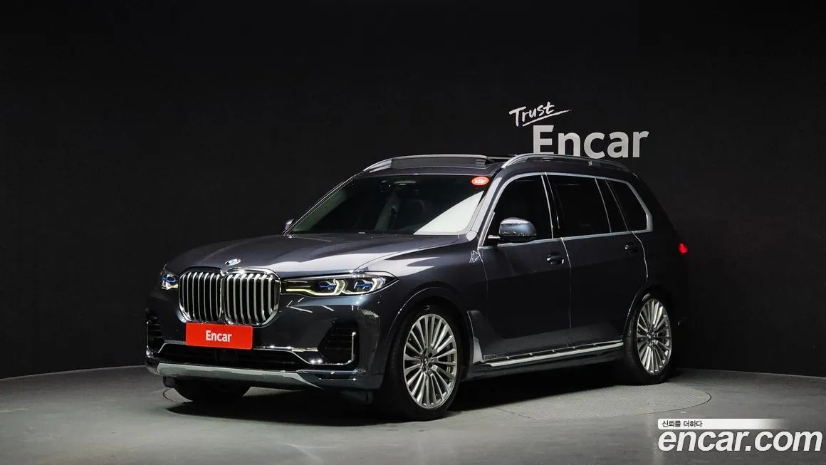 BMW X7 — фото 1