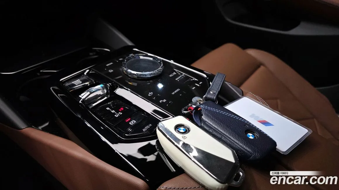 BMW 5-Series 2024 из KR, фото 8