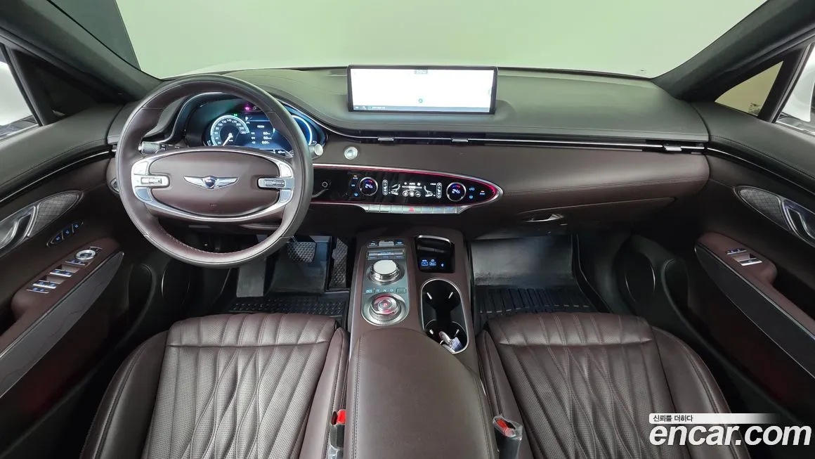 Genesis GV70 — фото 10
