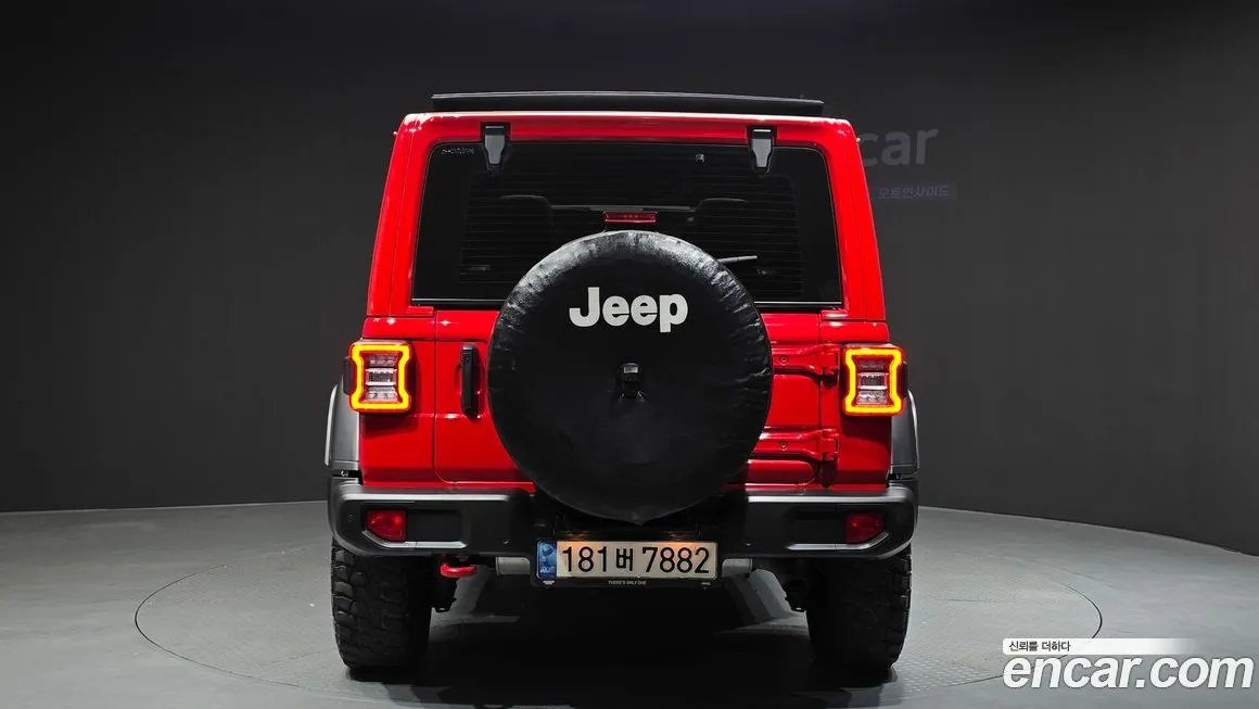 Jeep Wrangler 2021 из KR, фото 2