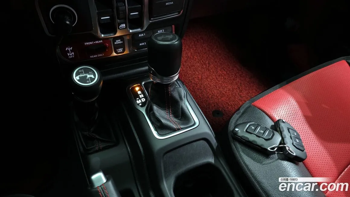 Jeep Wrangler 2021 из KR, фото 8