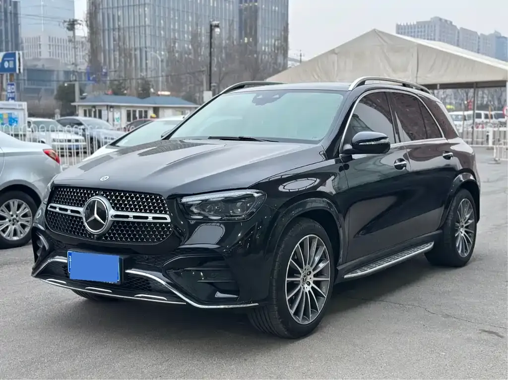Mercedes-Benz GLE — фото 1