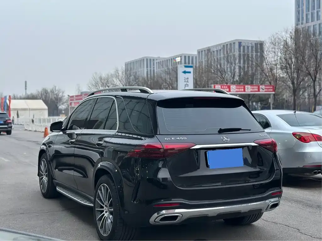 Mercedes-Benz GLE — фото 7