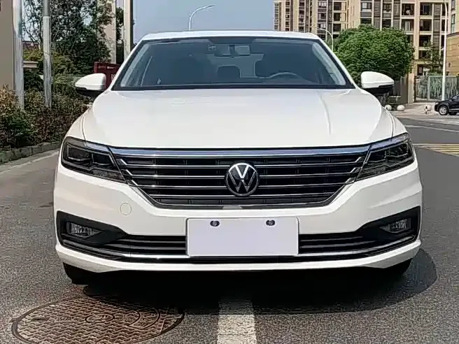 Volkswagen Lavida 2022 из CN, фото 1