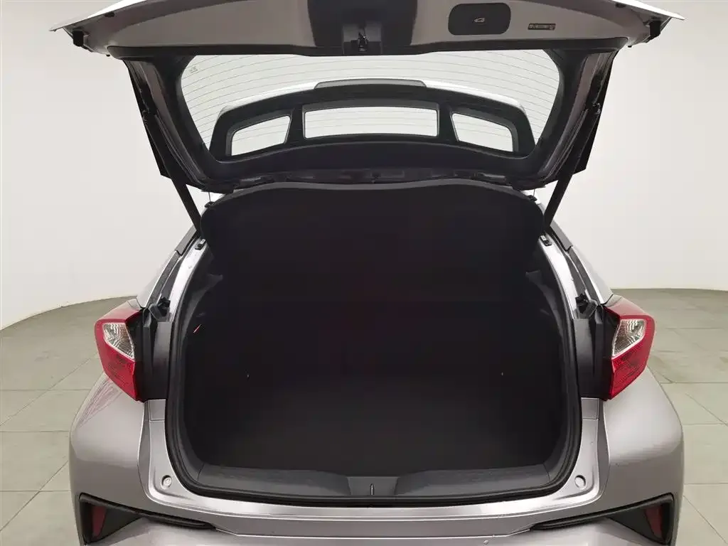 Toyota IZOA 2022 из CN, фото 8