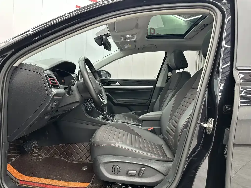Volkswagen Lavida 2022 из CN, фото 6
