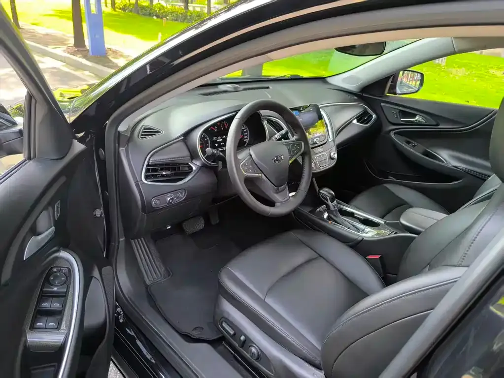 Chevrolet Malibu XL 2021 из CN, фото 2