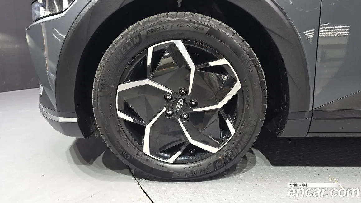Hyundai Ioniq5 — фото 3