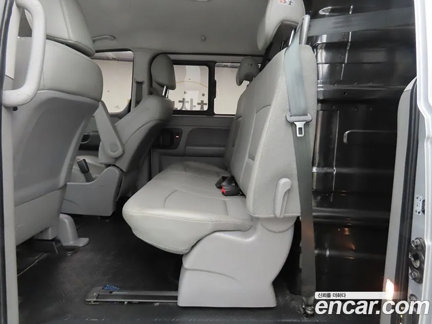 Hyundai Starex 2021 из KR, фото 7