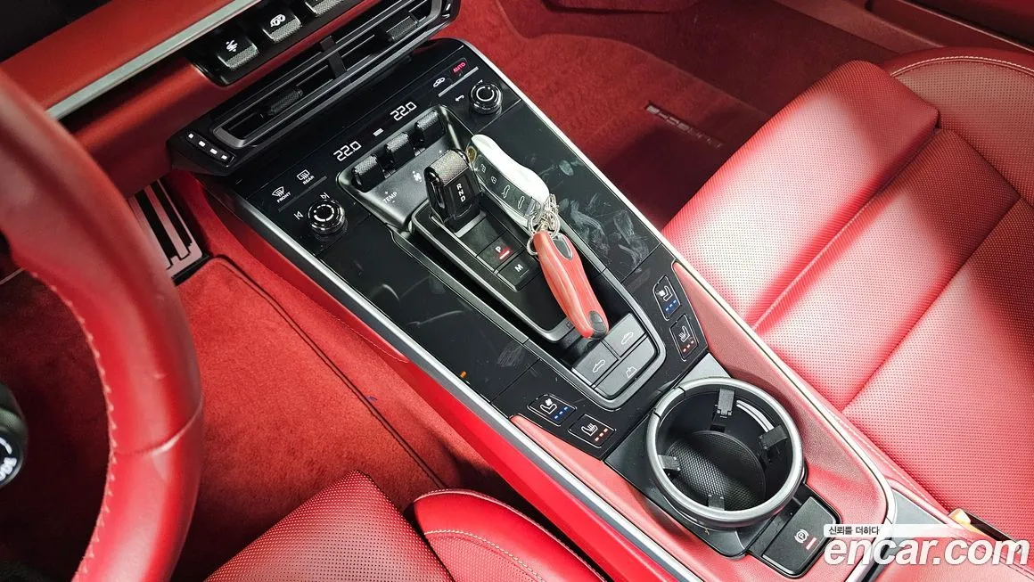 Porsche 911 2022 из KR, фото 7