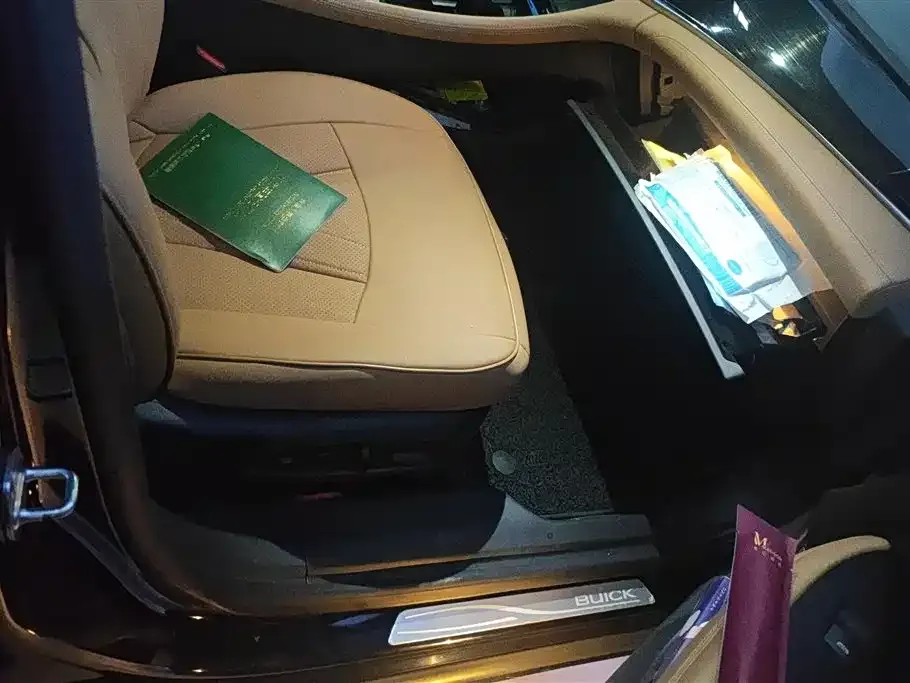 Buick LaCrosse 2021 из CN, фото 8