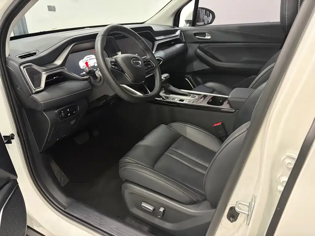 GAC Motor Trumpchi GS4 — фото 4
