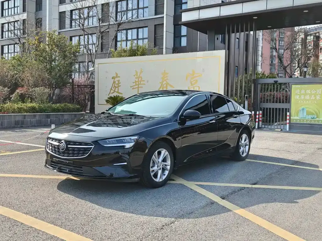 Buick Regal 2022 из CN, фото 1