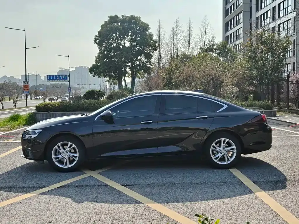 Buick Regal 2022 из CN, фото 7