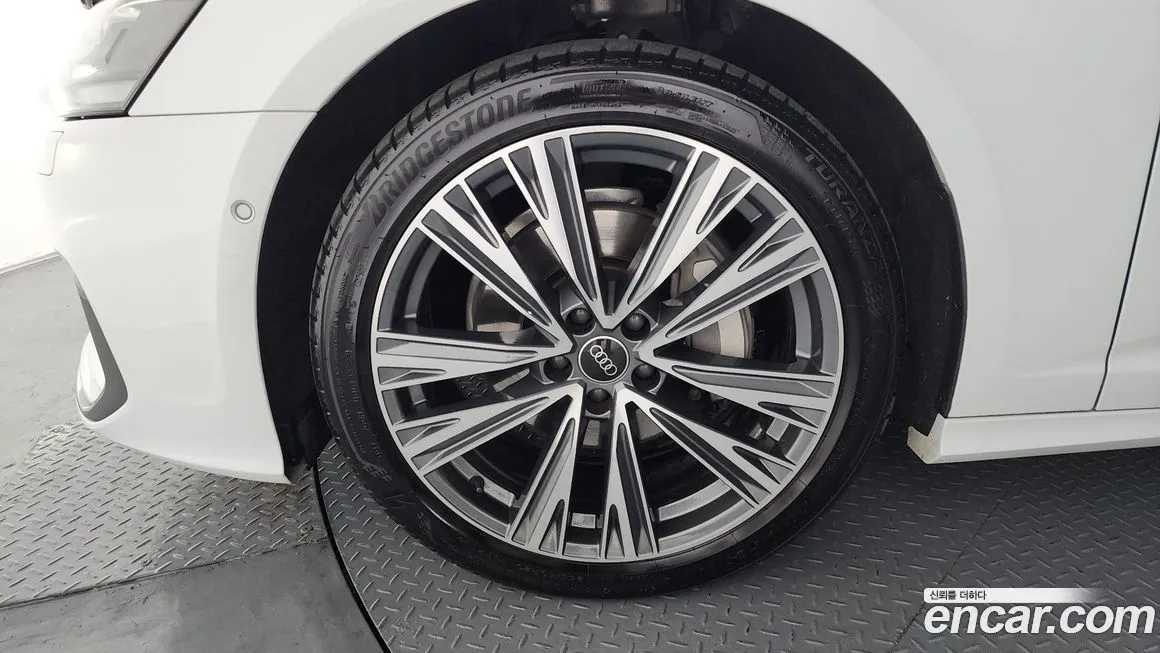 Audi A6 2023 из KR, фото 3