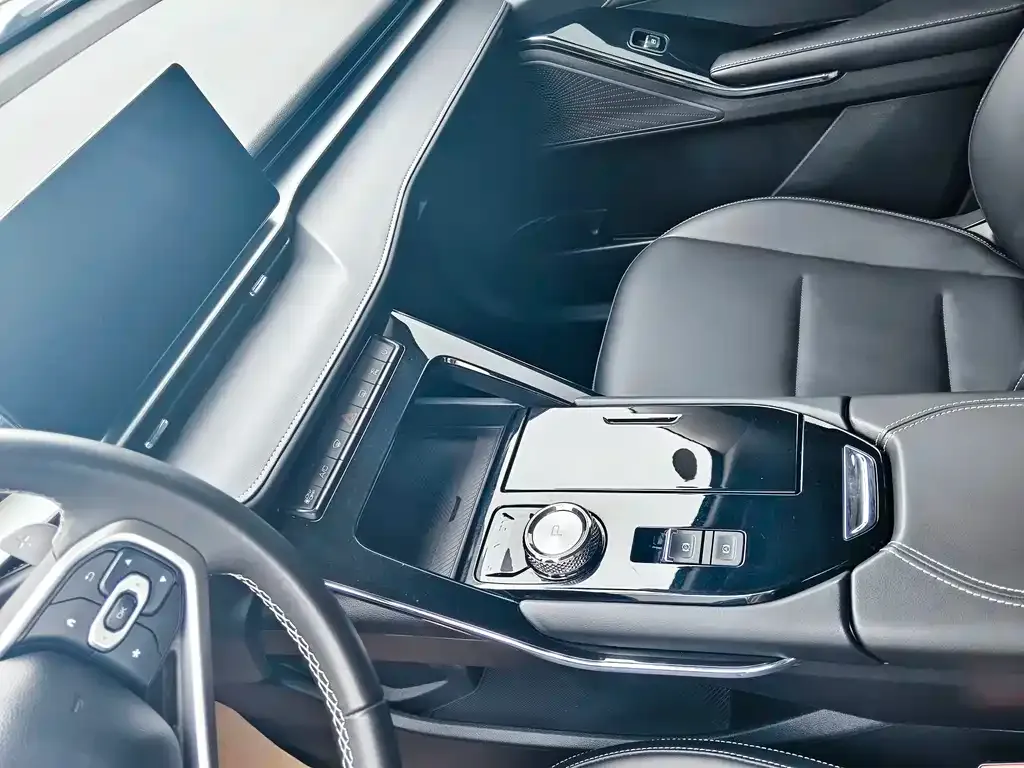 Haval H6 — фото 8