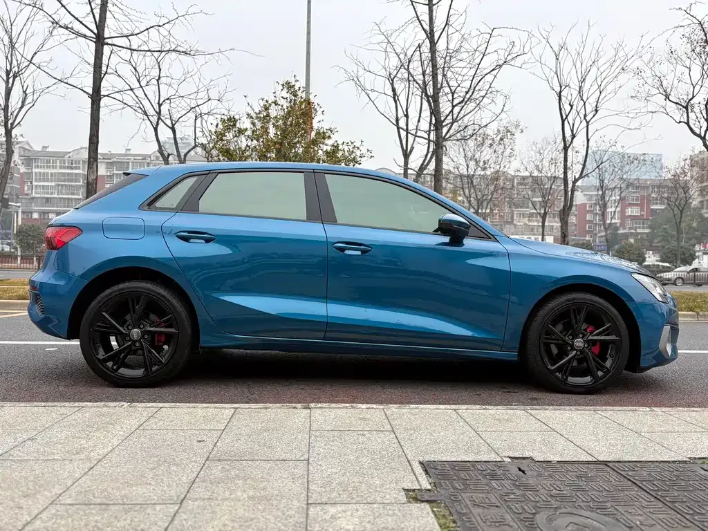 Audi A3 2021 из CN, фото 10