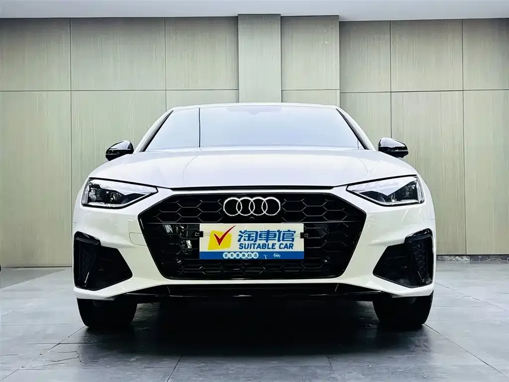 Audi A4L 2024 из CN, фото 6