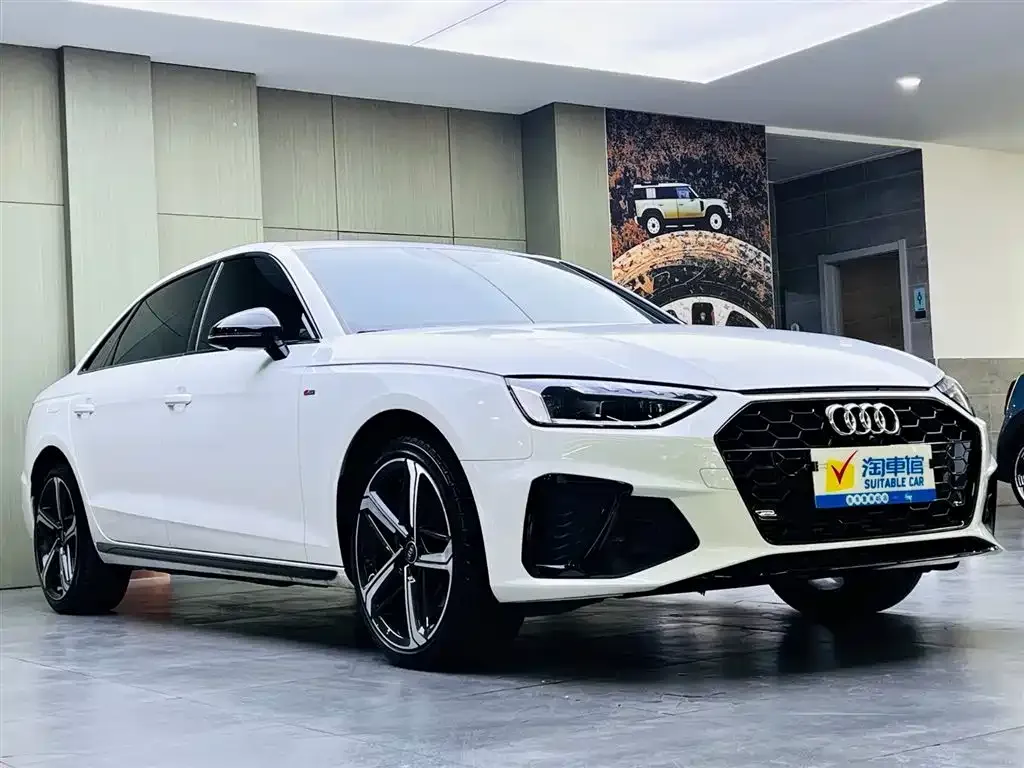 Audi A4L 2024 из CN, фото 5