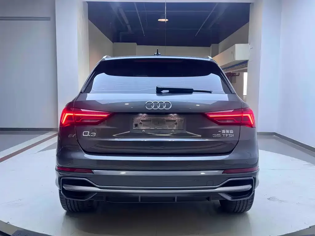 Audi Q3 — фото 6