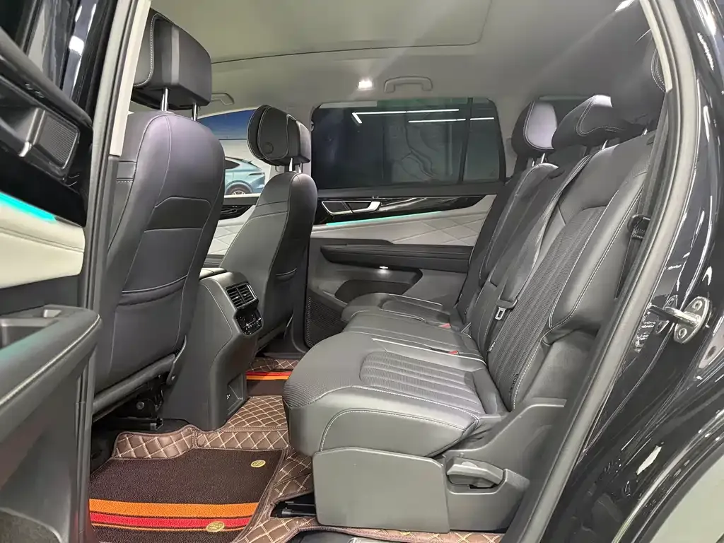 Volkswagen Teramont 2023 из CN, фото 5
