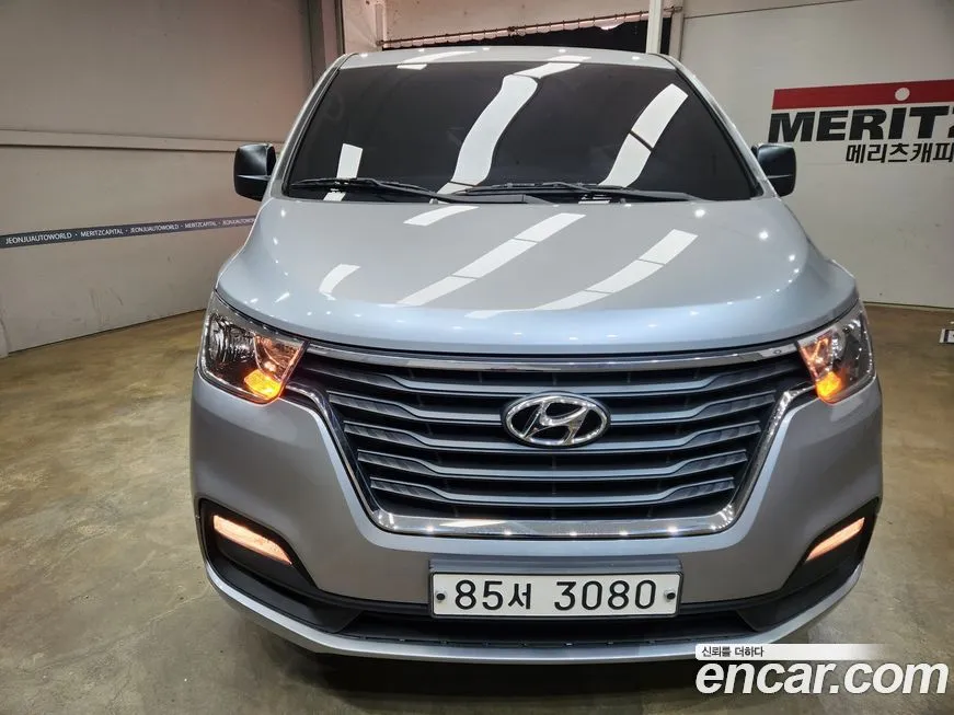 Hyundai Starex 2021 из KR, фото 1