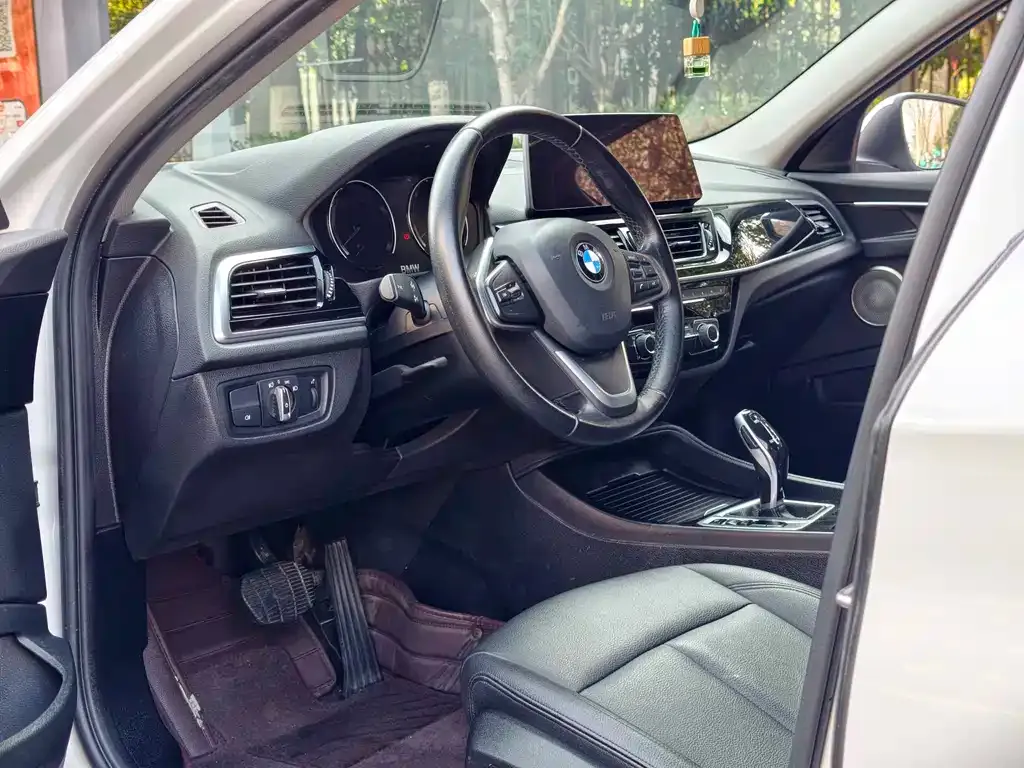 BMW 1 Series — фото 2
