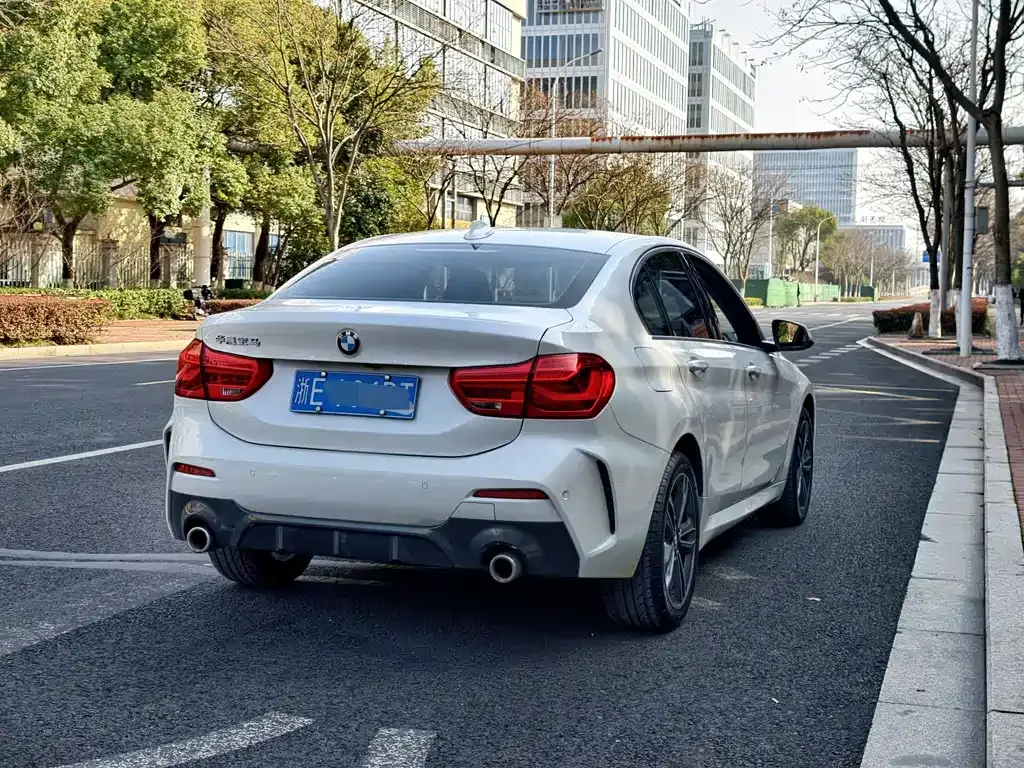 BMW 1 Series — фото 10