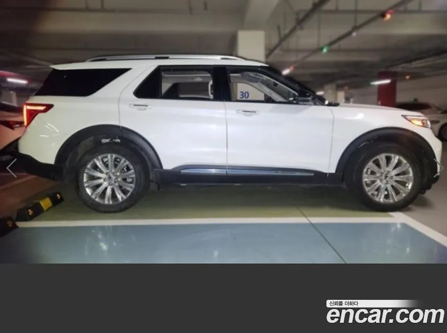 Ford Explorer 2021 из KR, фото 6